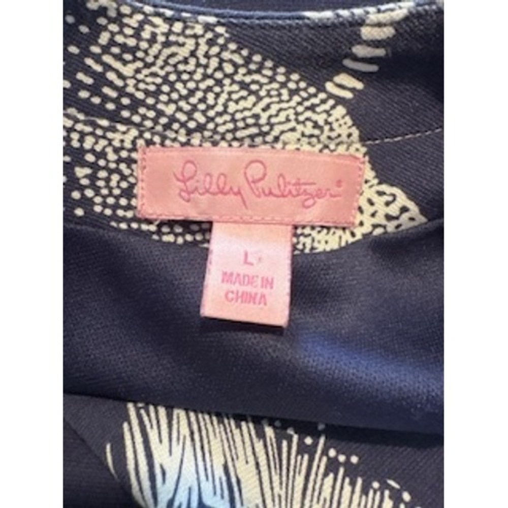 Lilly Pulitzer Size Large Shift Dress Navy Blue Tassel Print Knit V-Neck Classic - Picture 8 of 8